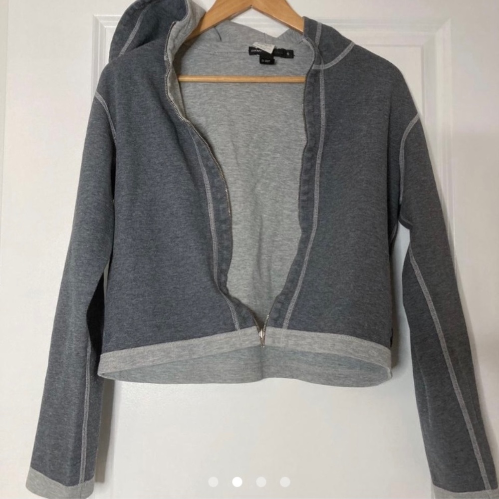 Zip up sweater / hoodie